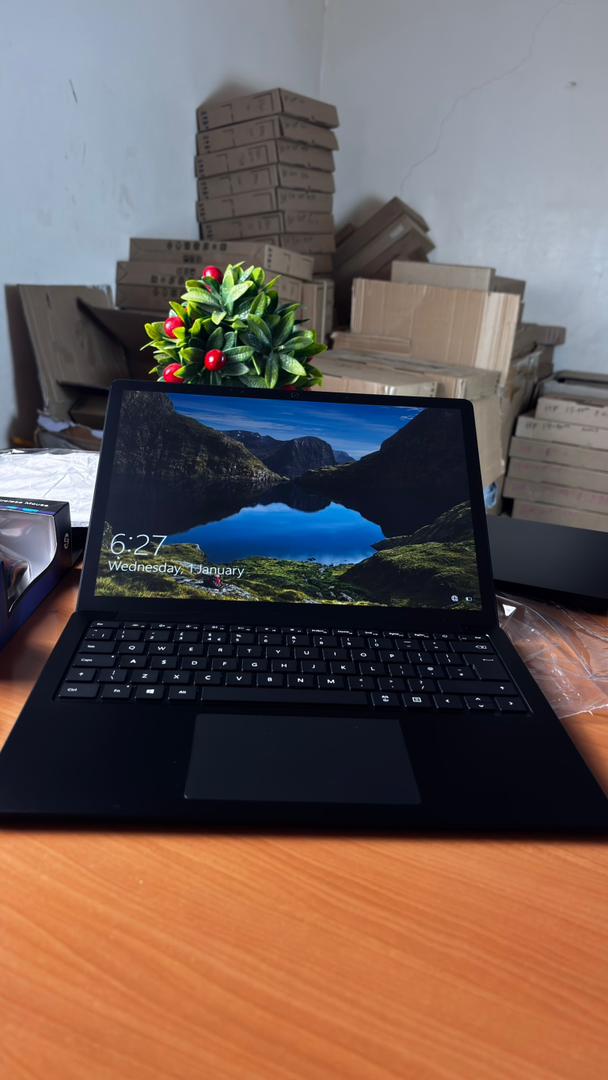 Microsoft Surface Laptop 3 - الصورة 3