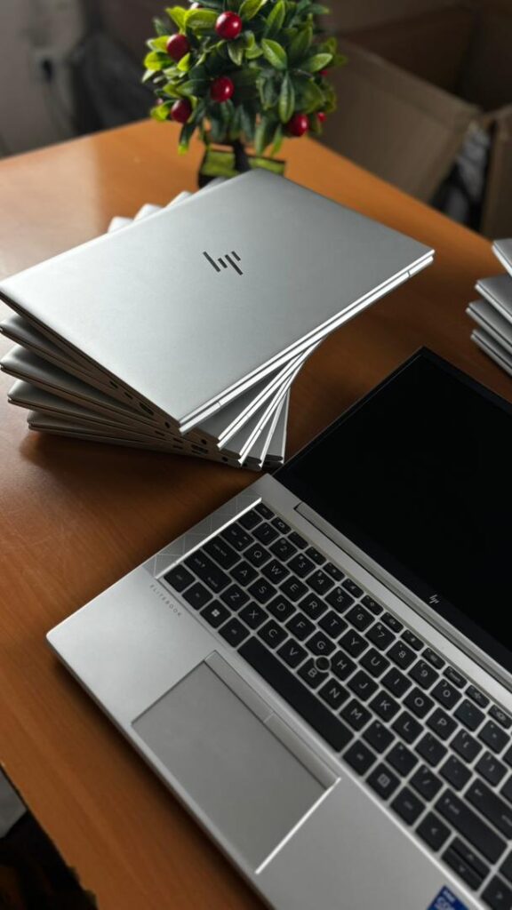 HP EliteBook 840 14' i7-11th ram16/512ssd