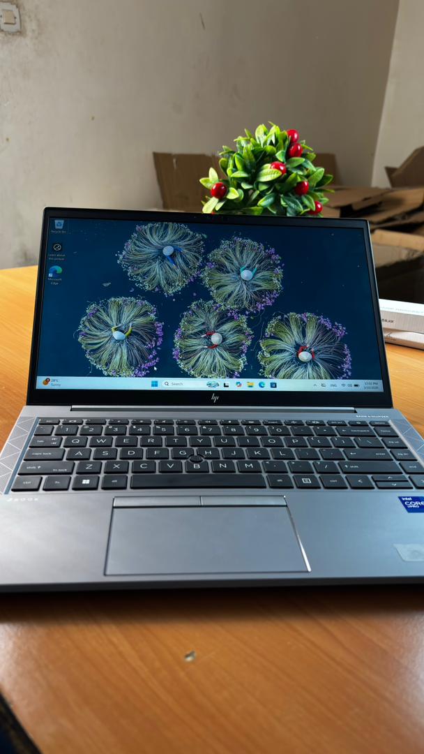 HP ZBook Firefly 14 G8, i7-11th, 16/512ssd - الصورة 8