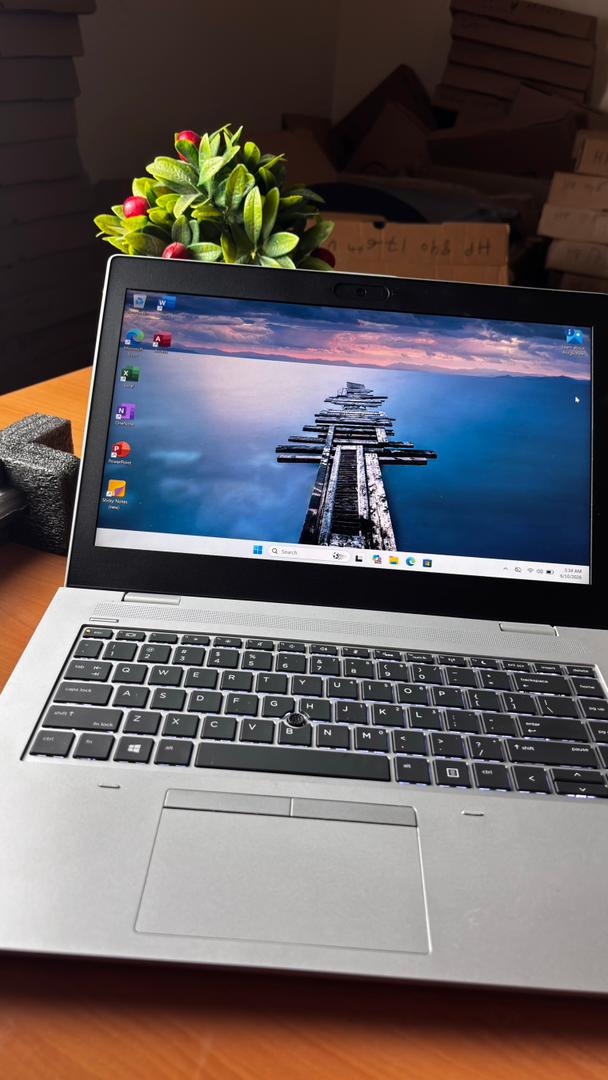 HP ProBook 640 14' i5-8th, ram8/256ssd - الصورة 5