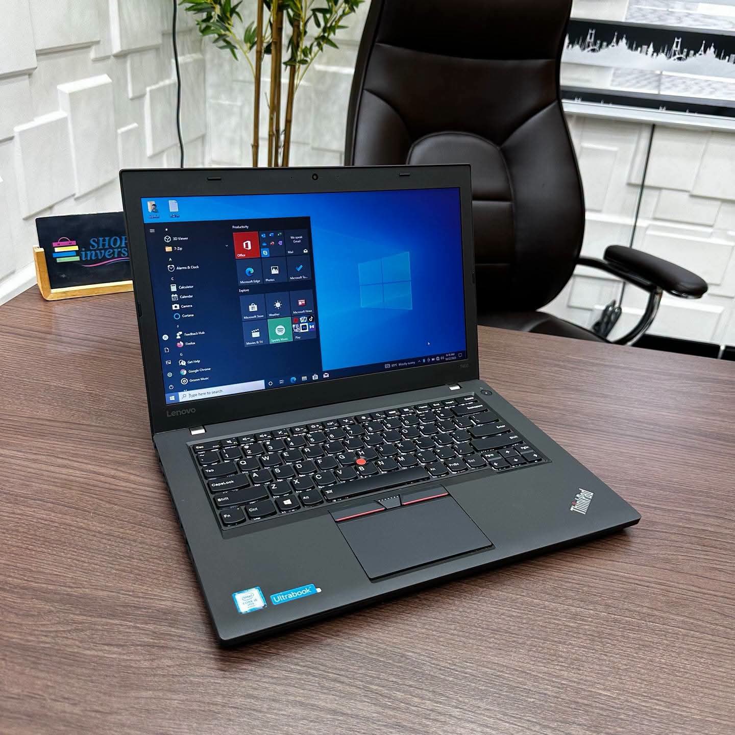 Lenovo thinkpad t460 14' i5-6th, 8/256ssd , Double Battery - الصورة 5