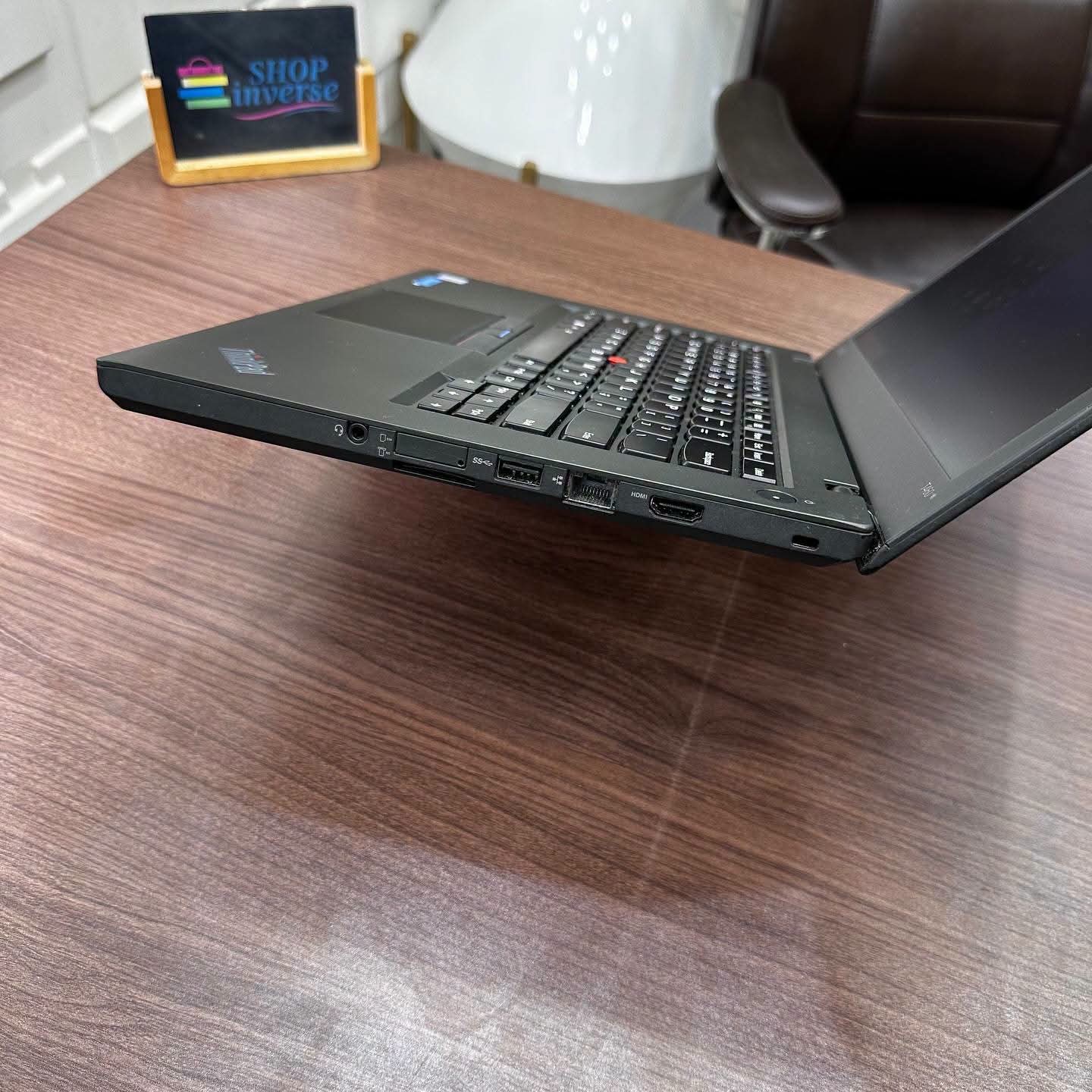 Lenovo thinkpad t460 14' i5-6th, 8/256ssd , Double Battery - الصورة 3